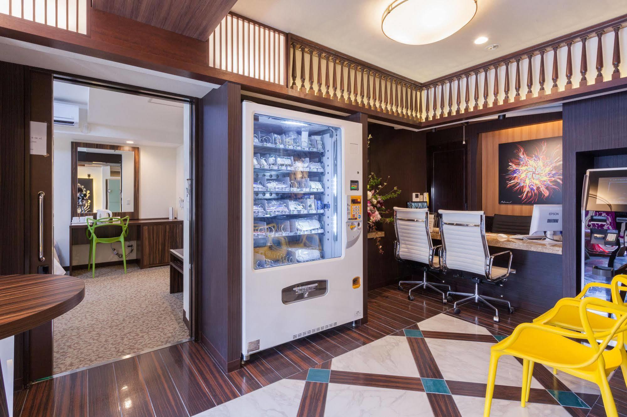 Okinawa Kariyushi Lch. Premium Hotel Naha Kültér fotó